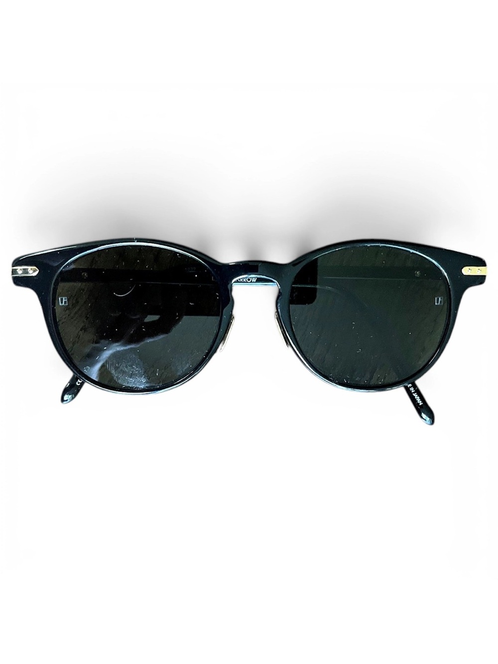BNWOT Linda Farrow Aviator Sunglasses with original 100% leather case